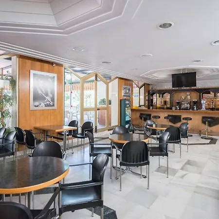 Διαμέρισμα Benalbeach Casa Kito *